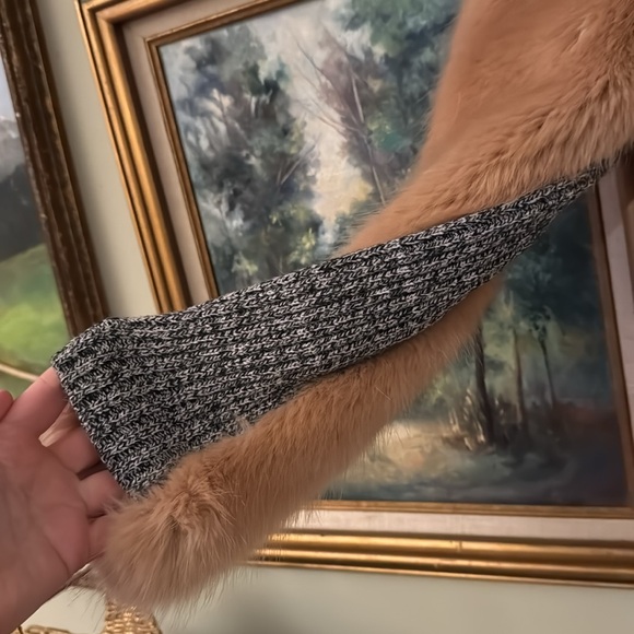 Opening Ceremony Nude Pink Faux Fur Size M Medium Glinda Wicked costume coat - Picture 5 of 7